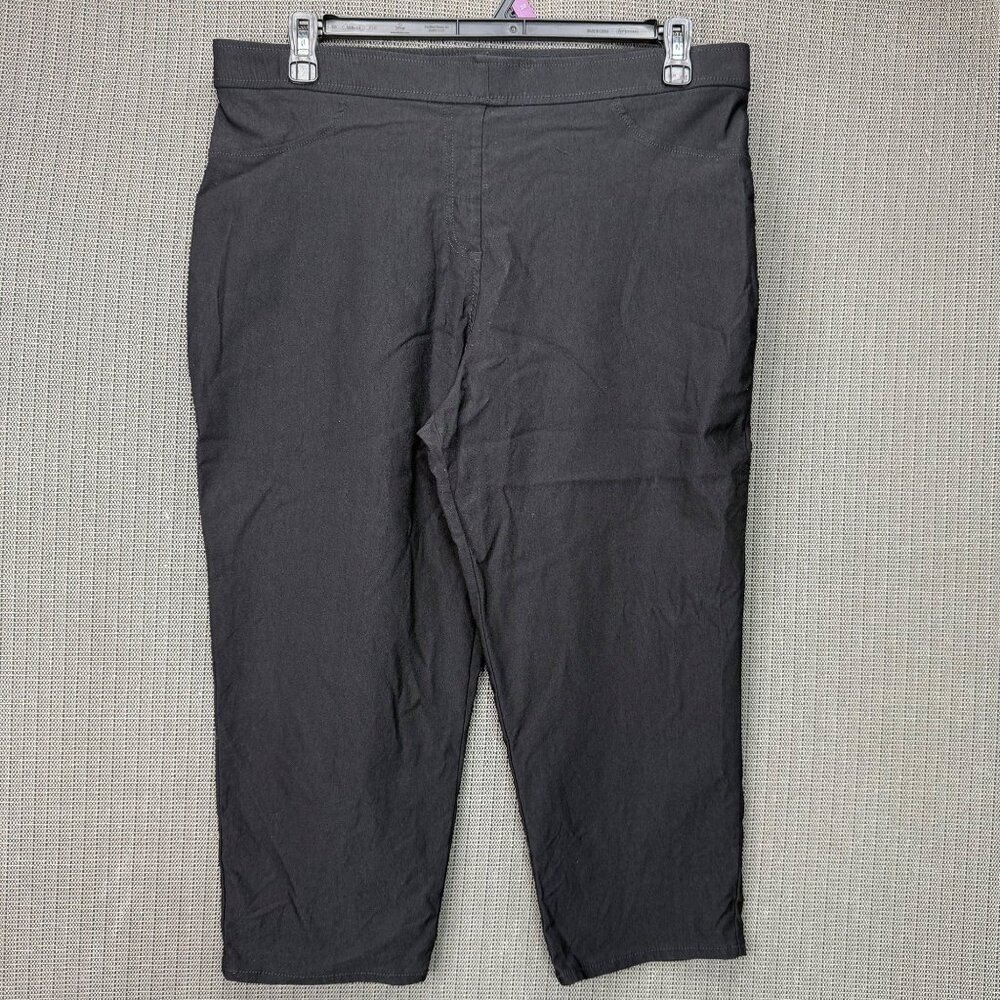 Tahari Womens Size XL Black Stretch Capri Pants Back Pockets pull on